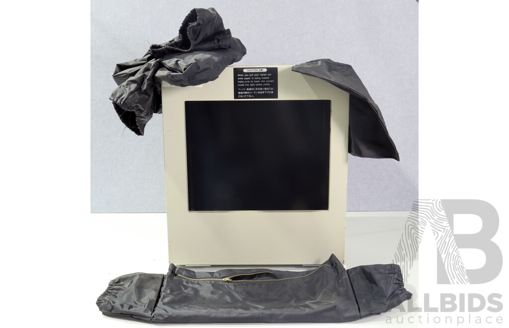 Vintage Konica Dark Box, No Glass