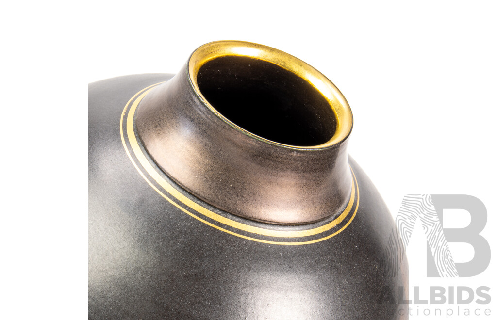 Australian Studio Pottery Vase by Merle McIntyre