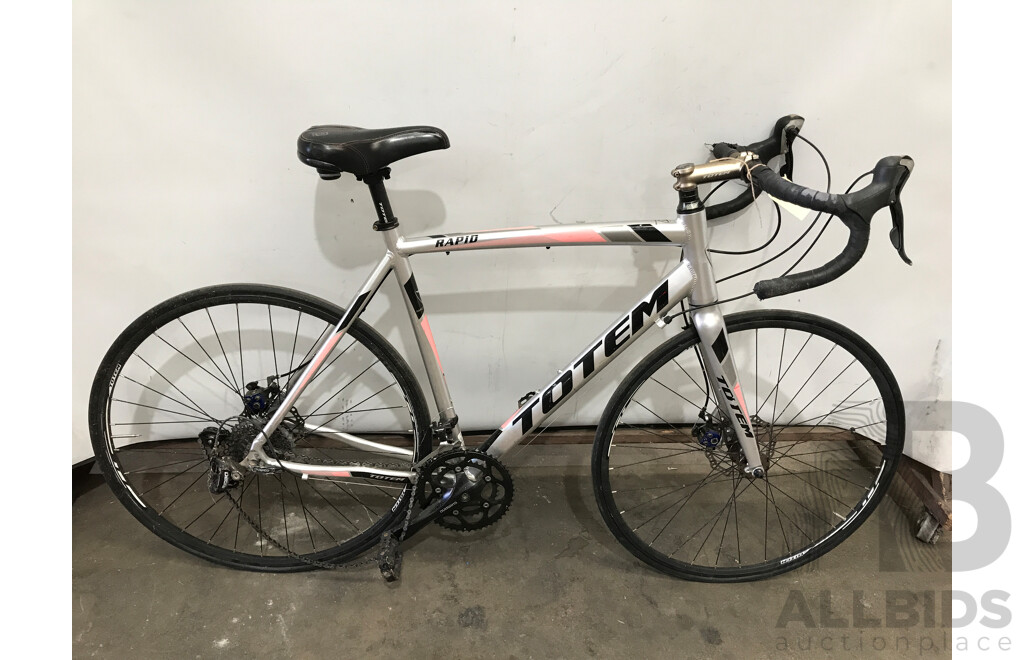 Totem Rapid 18 Speed Racer Bike