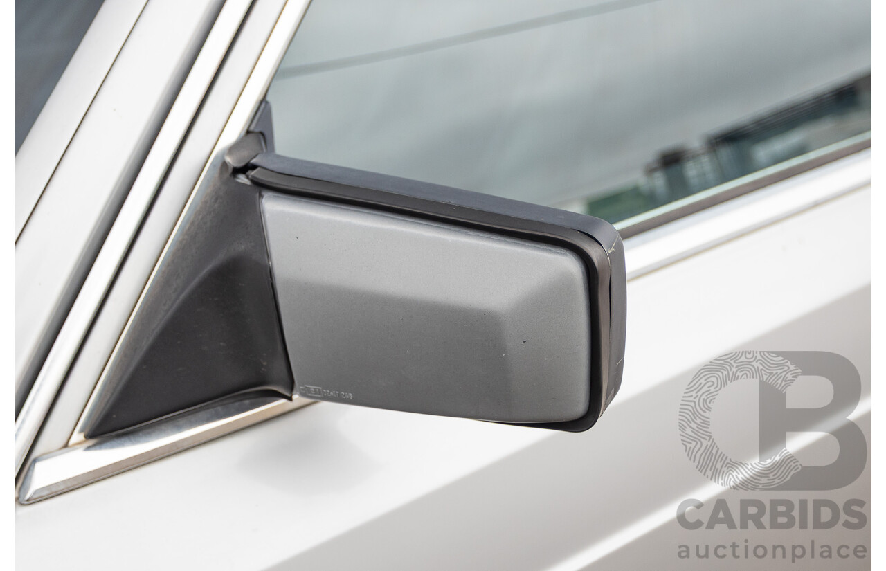 3/1989 Mercedes Benz 420 SEL W126 4d Sedan Astral Silver V8 4.2L