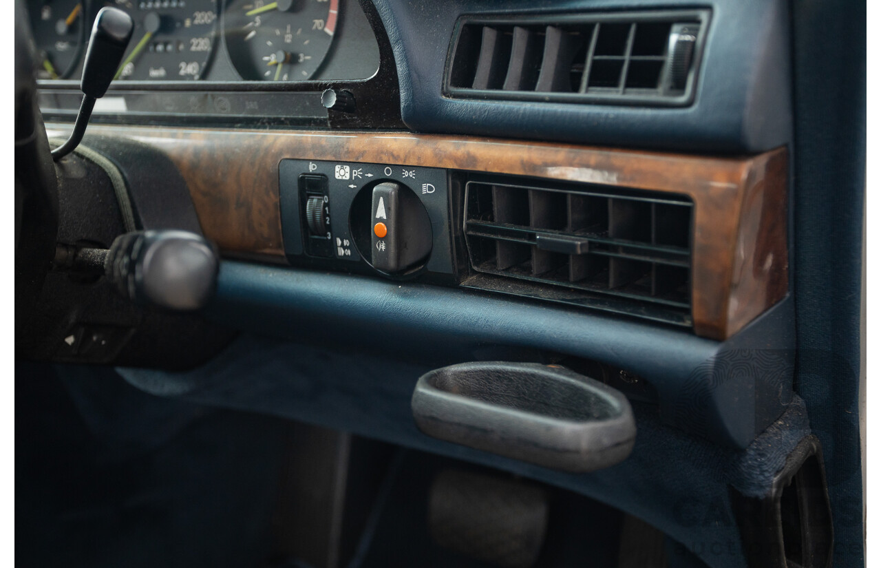 3/1989 Mercedes Benz 420 SEL W126 4d Sedan Astral Silver V8 4.2L