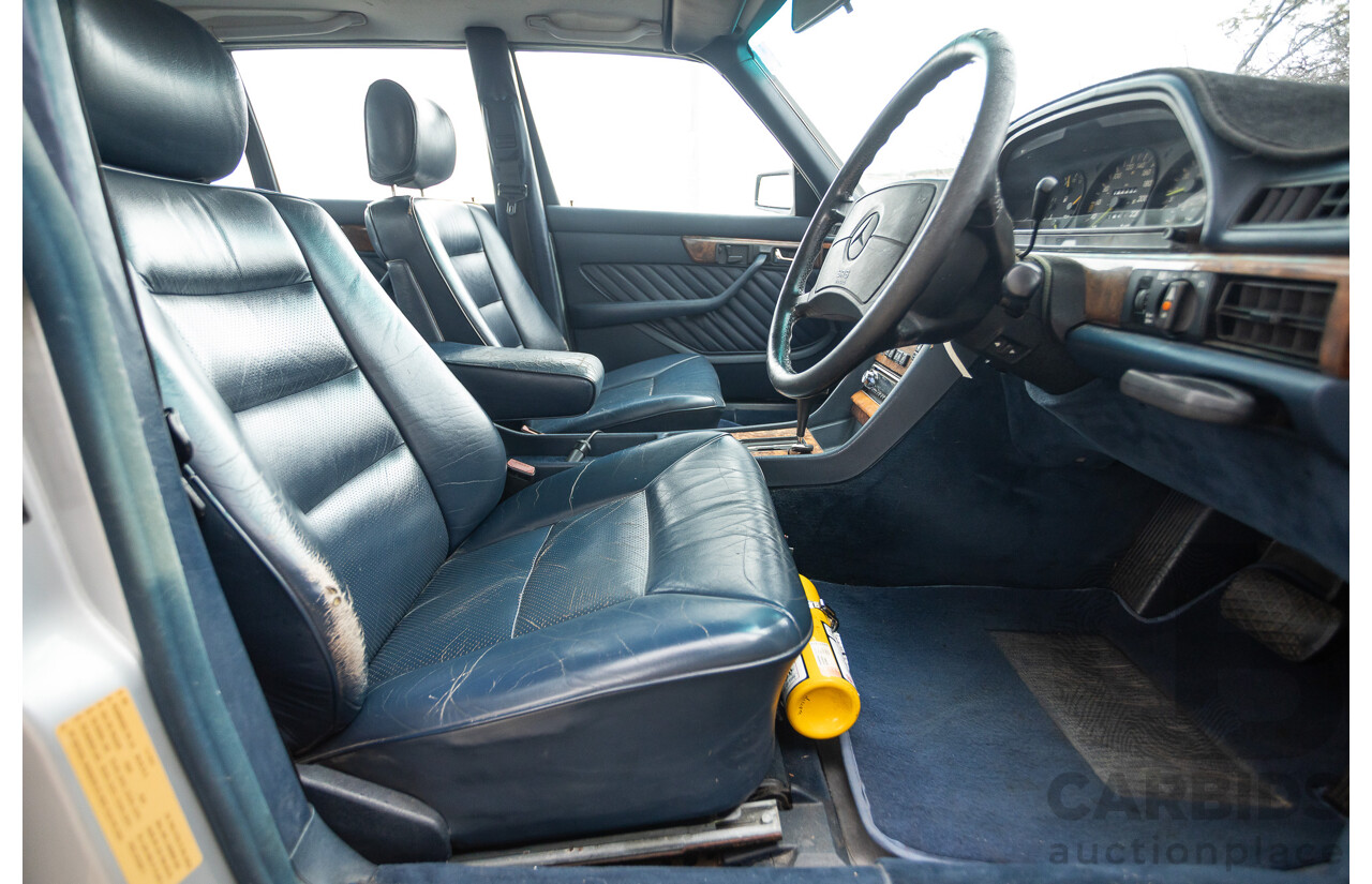 3/1989 Mercedes Benz 420 SEL W126 4d Sedan Astral Silver V8 4.2L