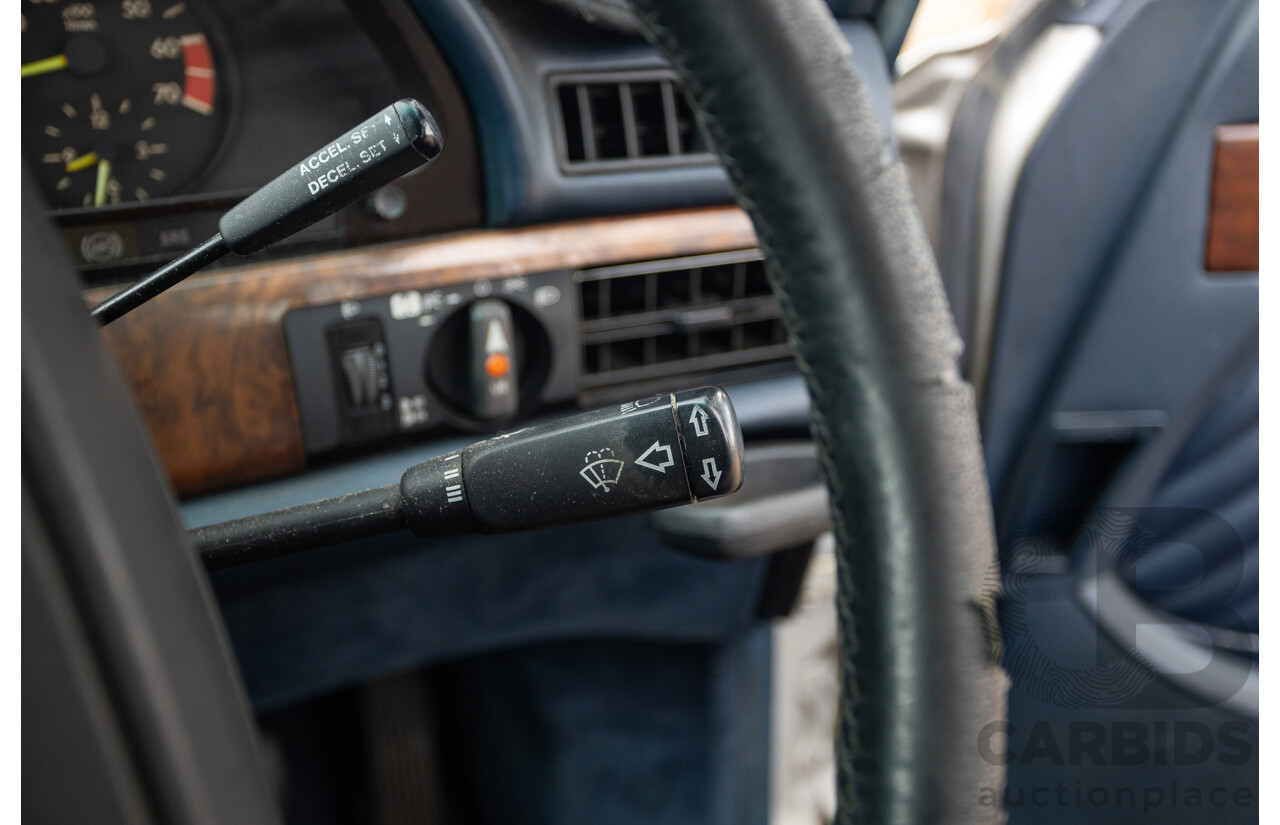 3/1989 Mercedes Benz 420 SEL W126 4d Sedan Astral Silver V8 4.2L