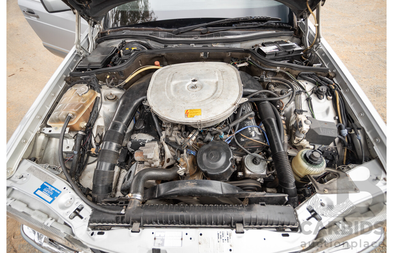 3/1989 Mercedes Benz 420 SEL W126 4d Sedan Astral Silver V8 4.2L