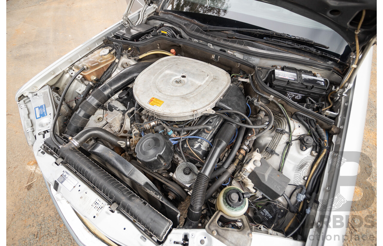 3/1989 Mercedes Benz 420 SEL W126 4d Sedan Astral Silver V8 4.2L