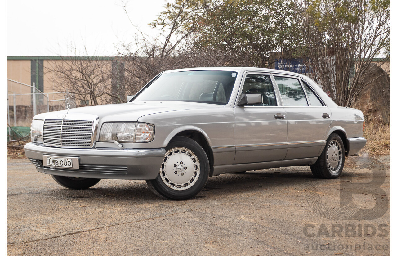 3/1989 Mercedes Benz 420 SEL W126 4d Sedan Astral Silver V8 4.2L
