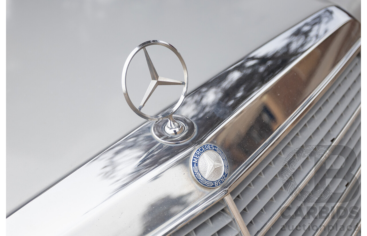 3/1989 Mercedes Benz 420 SEL W126 4d Sedan Astral Silver V8 4.2L