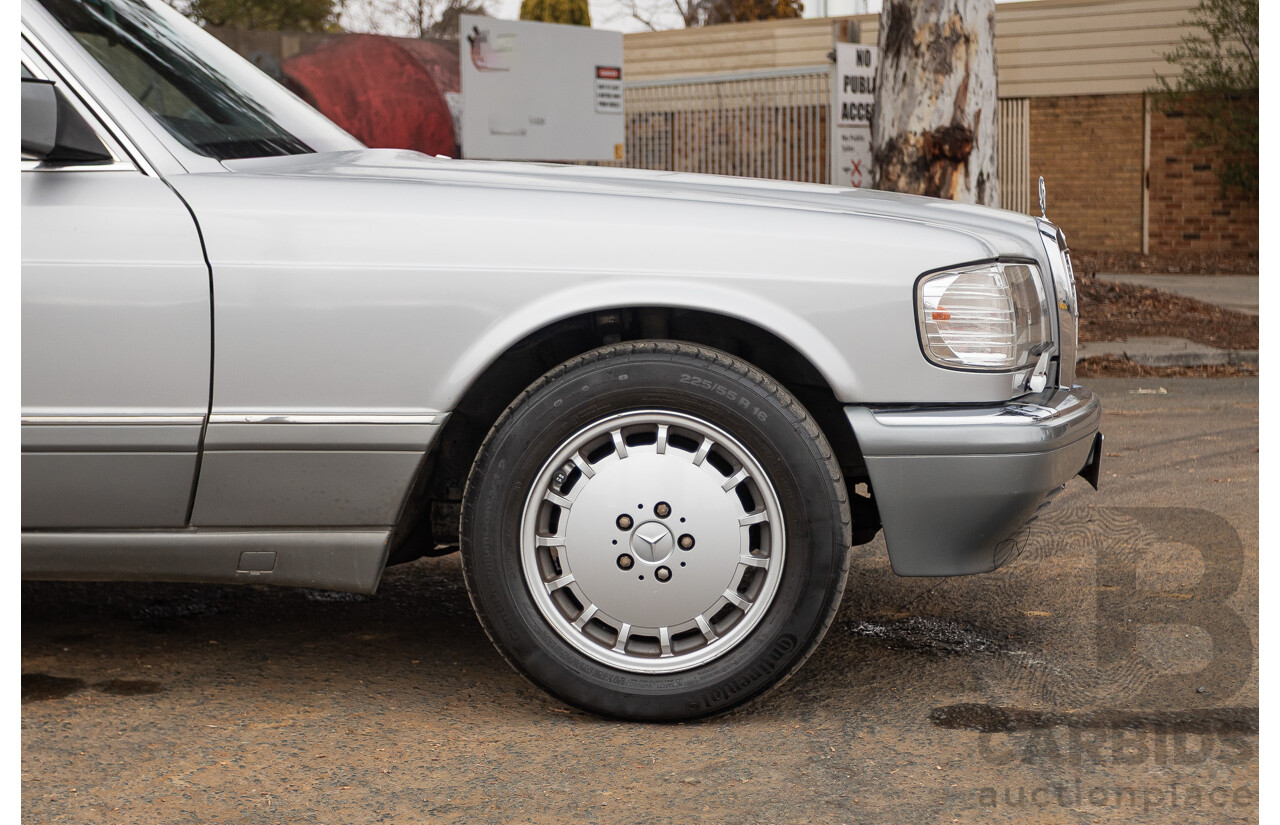 3/1989 Mercedes Benz 420 SEL W126 4d Sedan Astral Silver V8 4.2L