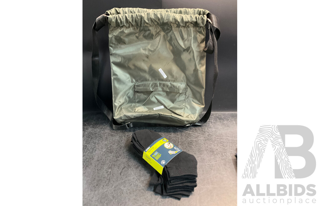 Assorted Men's Clothing Bundle Size M and XXL, Including NIKE and ANKO - Lot of 8