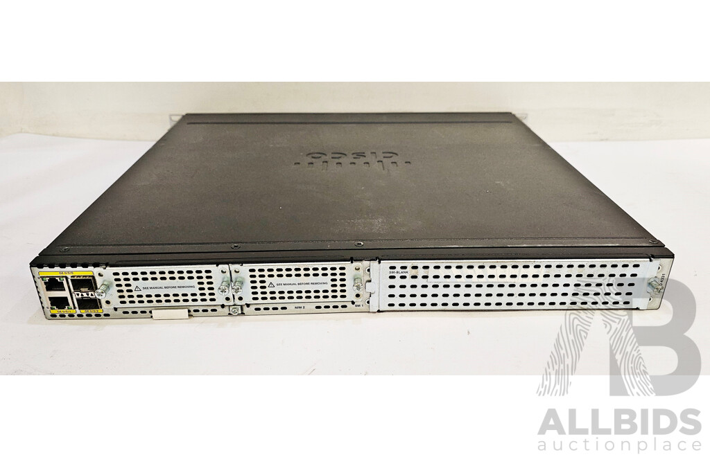 Cisco (ISR4331/K9) 4300 Series Integrated Services Router