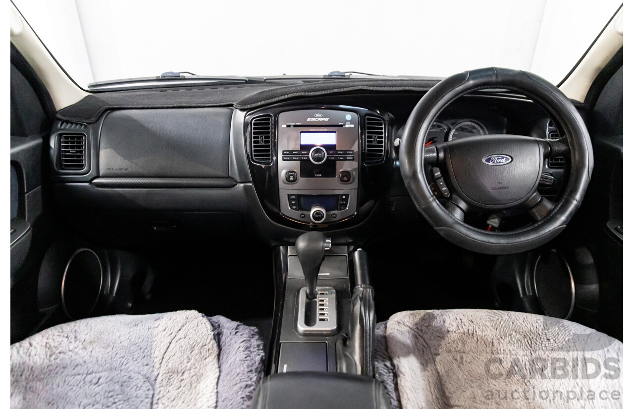 1/2010 Ford Escape  ZD 4d Wagon West Pacific Blue Metallic 2.3L