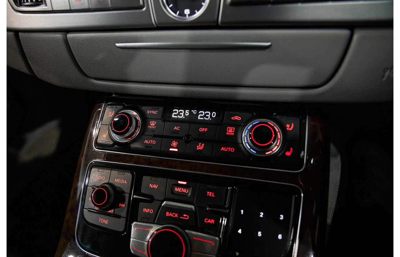 4/2011 Audi A8 L 4.2 TDI Quattro 4H 4d Sedan Ice Silver Metallic Twin Turbo Diesel V8 4.1L