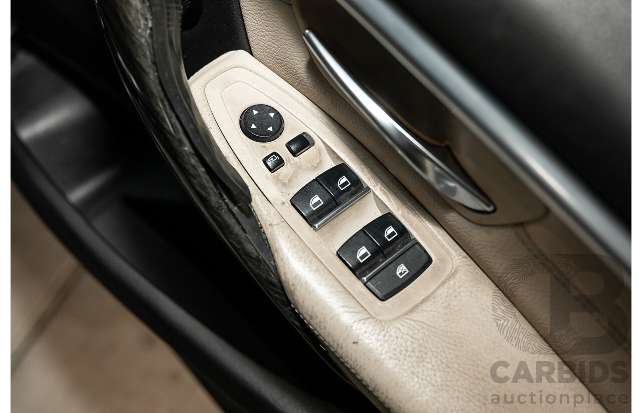 08/2016 BMW 330i Luxury Line (RWD) F30 LCI 4d Sedan Imperial Blue Brilliant Effect Metallic Turbo 2.0L