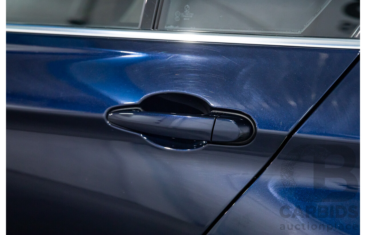 08/2016 BMW 330i Luxury Line (RWD) F30 LCI 4d Sedan Imperial Blue Brilliant Effect Metallic Turbo 2.0L