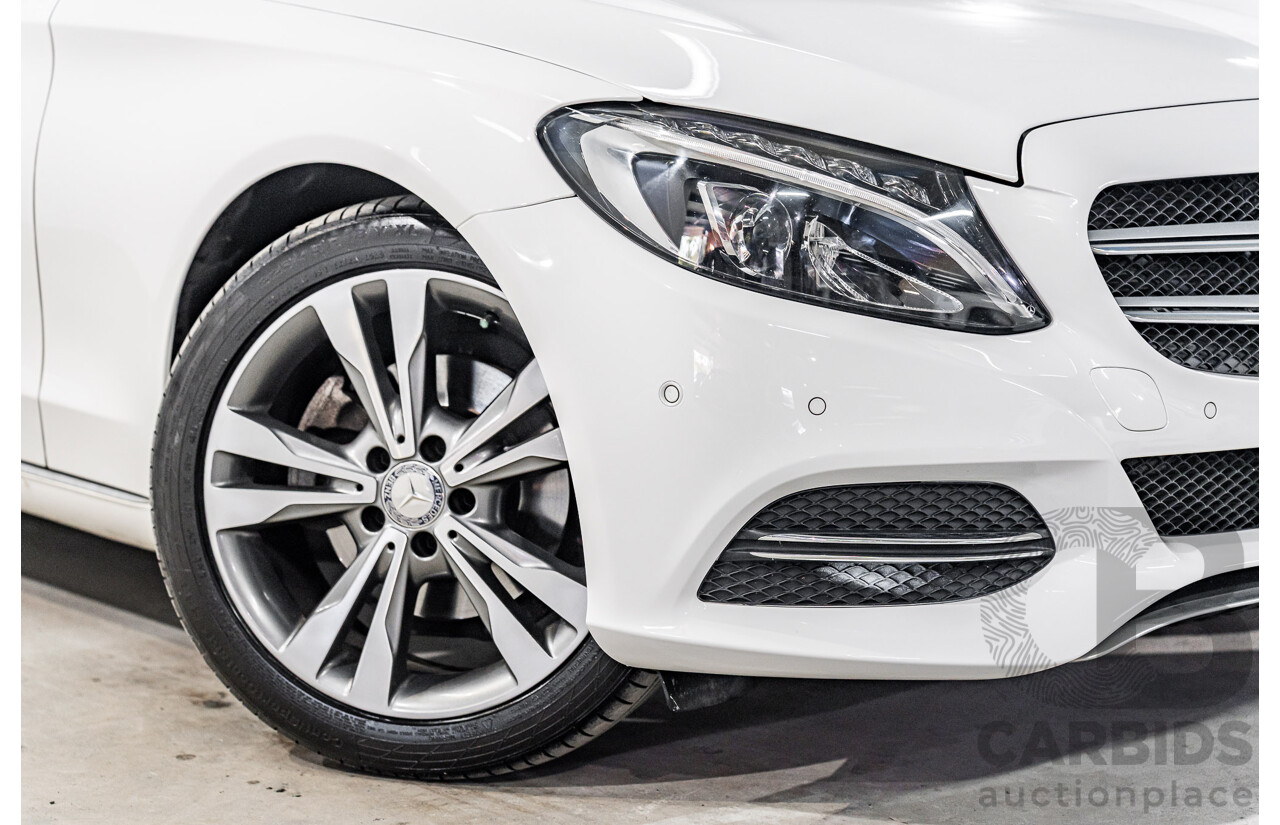 10/2014 Mercedes-Benz C200 205 4d Sedan Polar White Turbo 2.0L