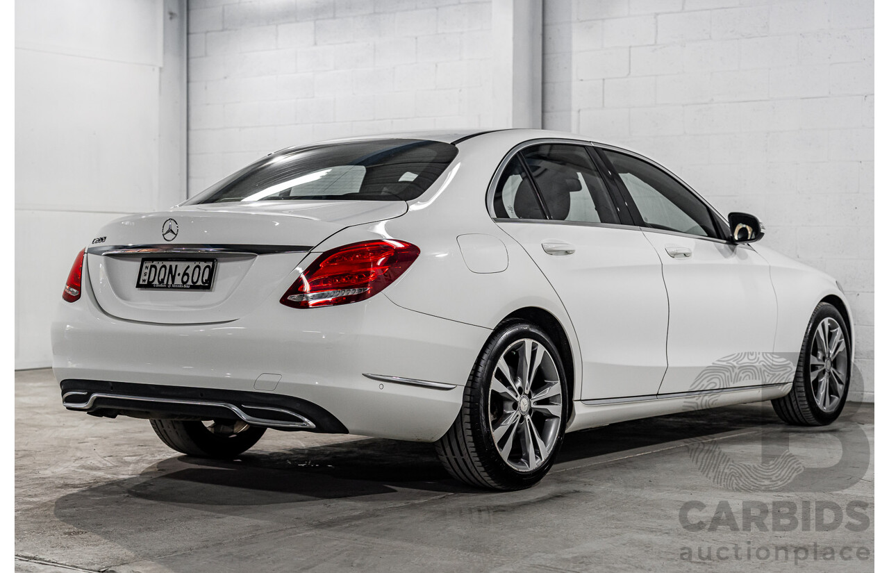 10/2014 Mercedes-Benz C200 205 4d Sedan Polar White Turbo 2.0L