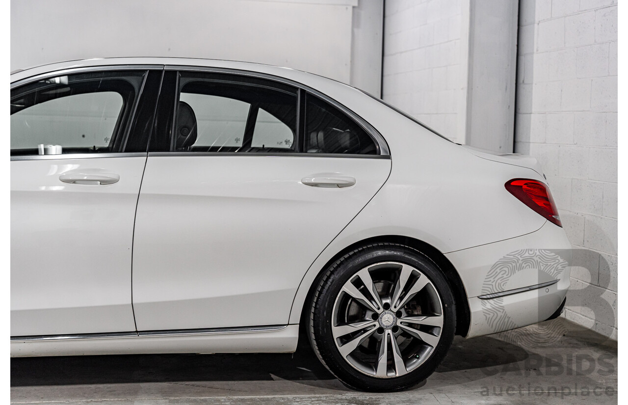 10/2014 Mercedes-Benz C200 205 4d Sedan Polar White Turbo 2.0L