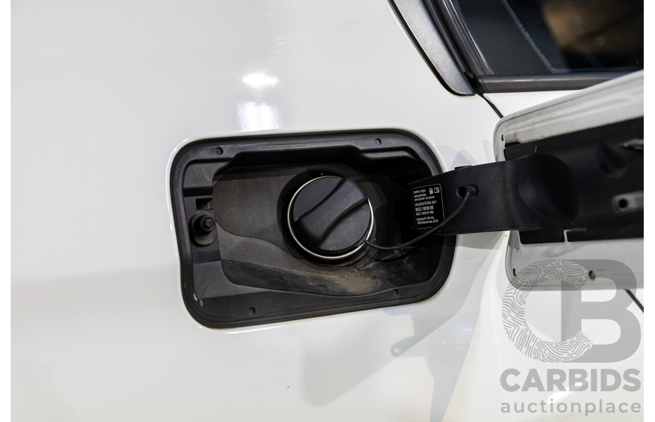 2/2013 BMW 328i Sport Line F30 MY13.5 4d Sedan Alpine White 2.0L