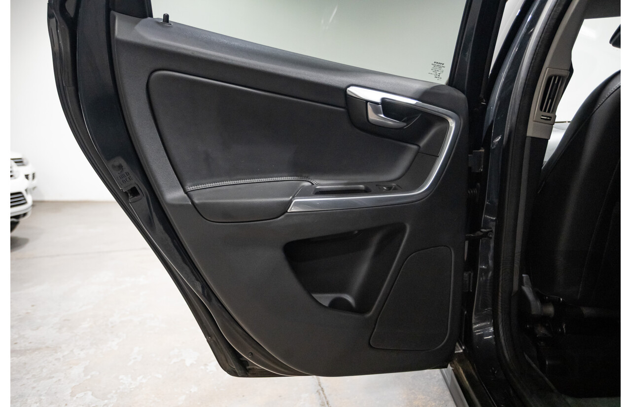 6/2014 Volvo XC60 D5 Luxury DZ (AWD) MY14 4d Wagon Savile Grey Metallic Twin Turbo 2.4L