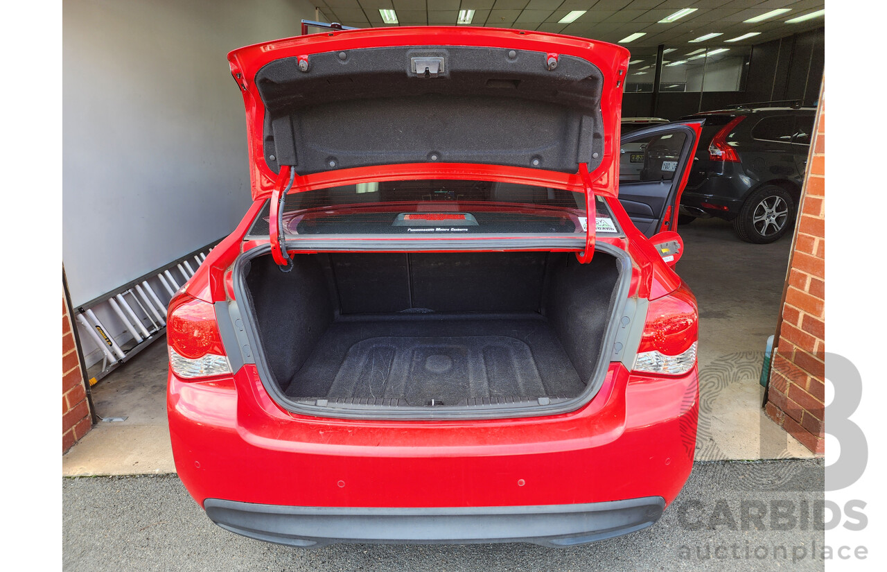 10/2012 Holden Cruze SRi V JH MY13 4d Sedan Red 1.4L