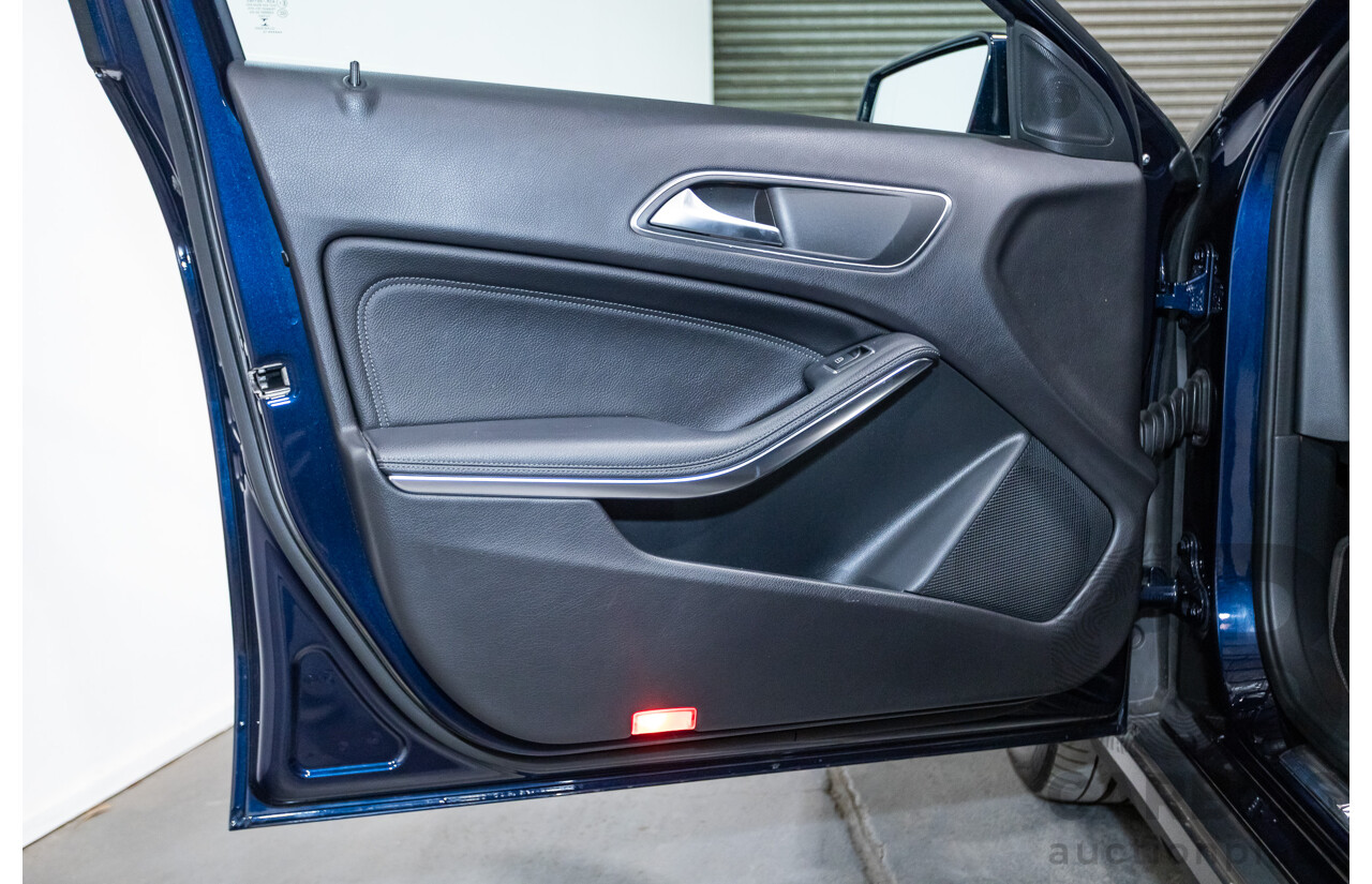 10/2018 Mercedes Benz GLA 180 X156 809MY 4d Wagon Cavansite Blue Metallic Turbo 1.6L