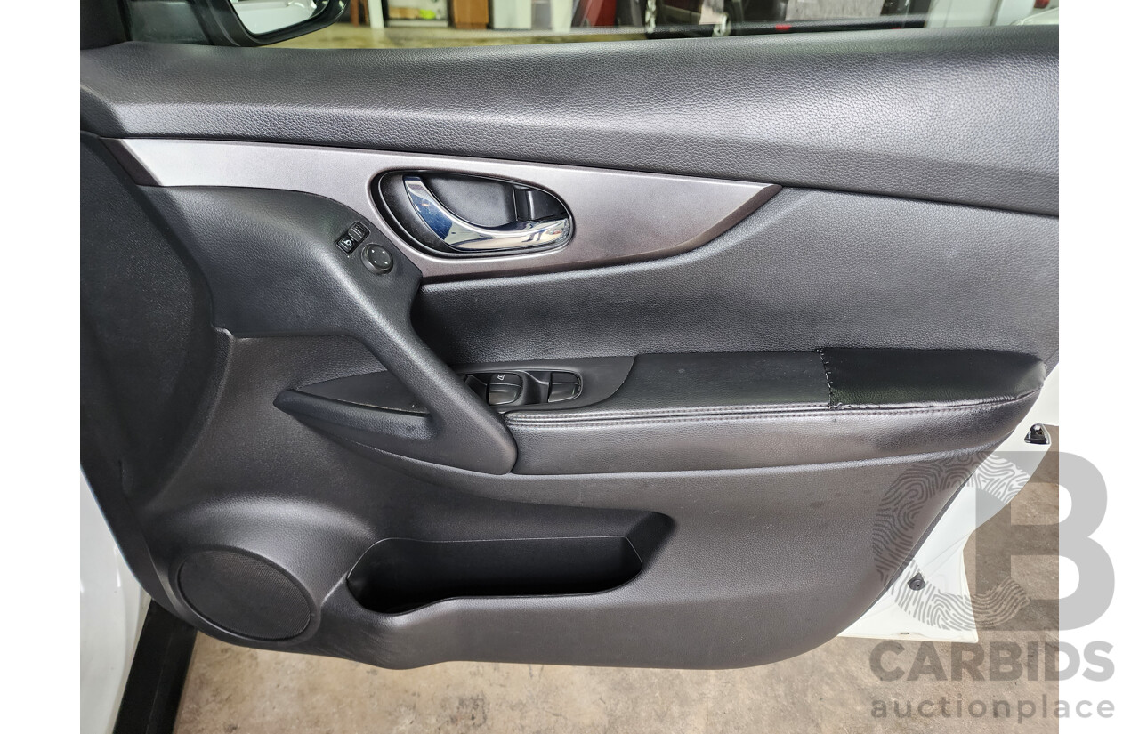 1/2016 Nissan X-Trail ST 7 SEAT (fwd) T32 4d Wagon White 2.5L