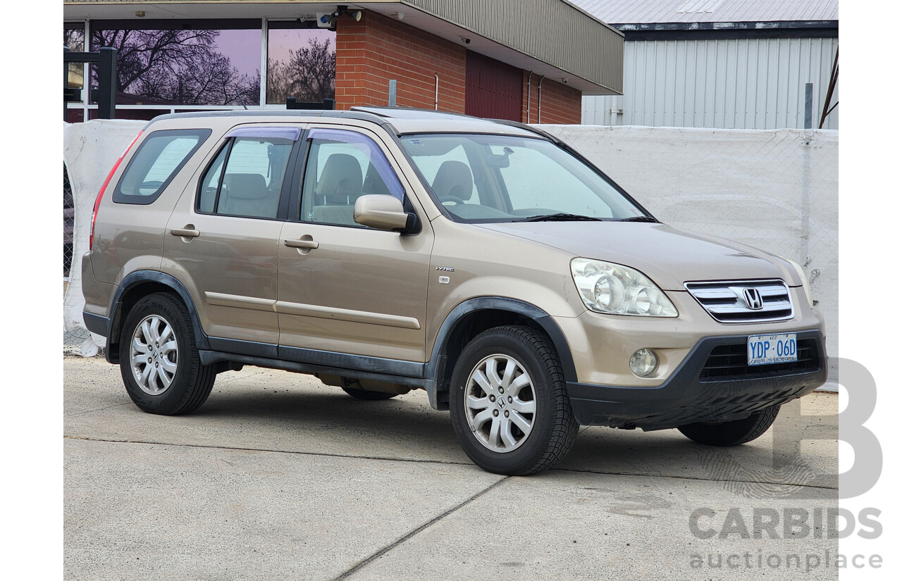 10/2004 Honda CRV (4x4) Sport MY04 4d Wagon Gold 2.4L