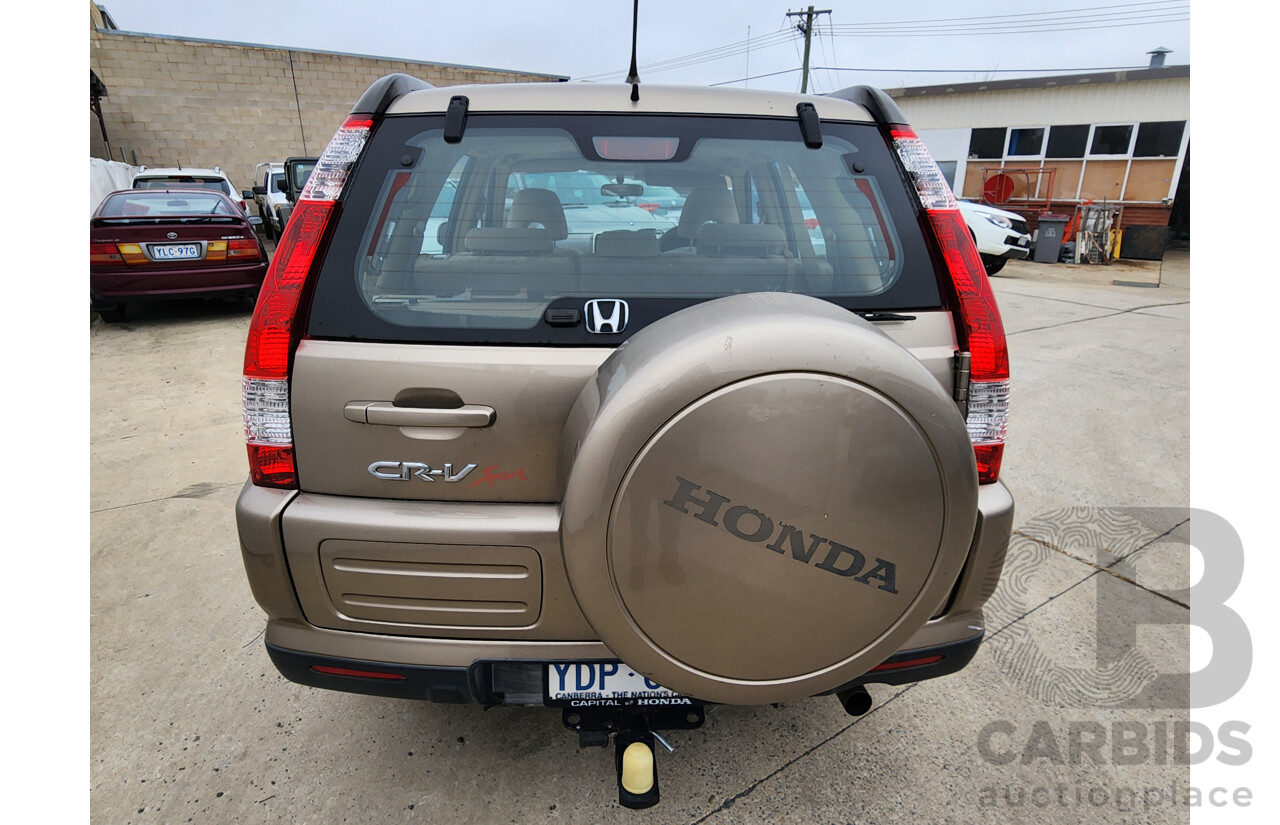 10/2004 Honda CRV (4x4) Sport MY04 4d Wagon Gold 2.4L