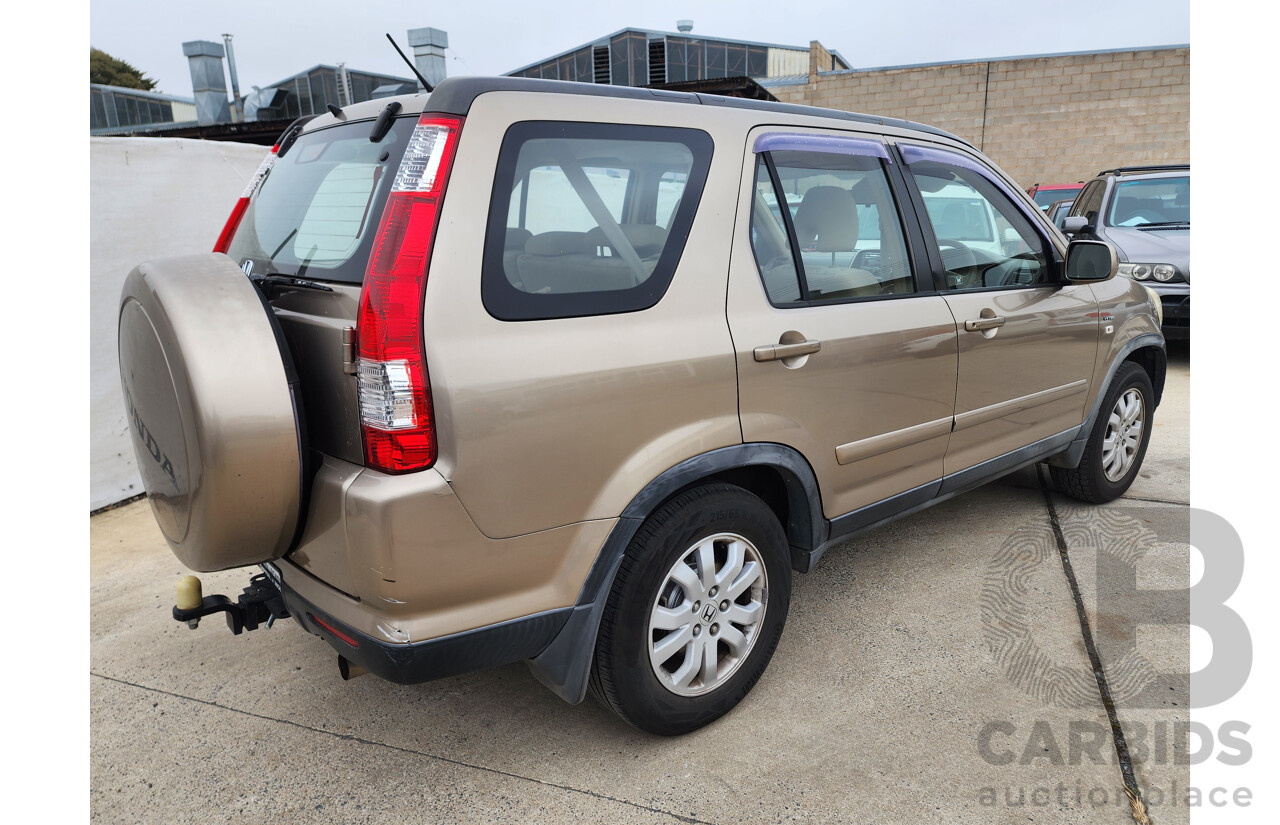 10/2004 Honda CRV (4x4) Sport MY04 4d Wagon Gold 2.4L