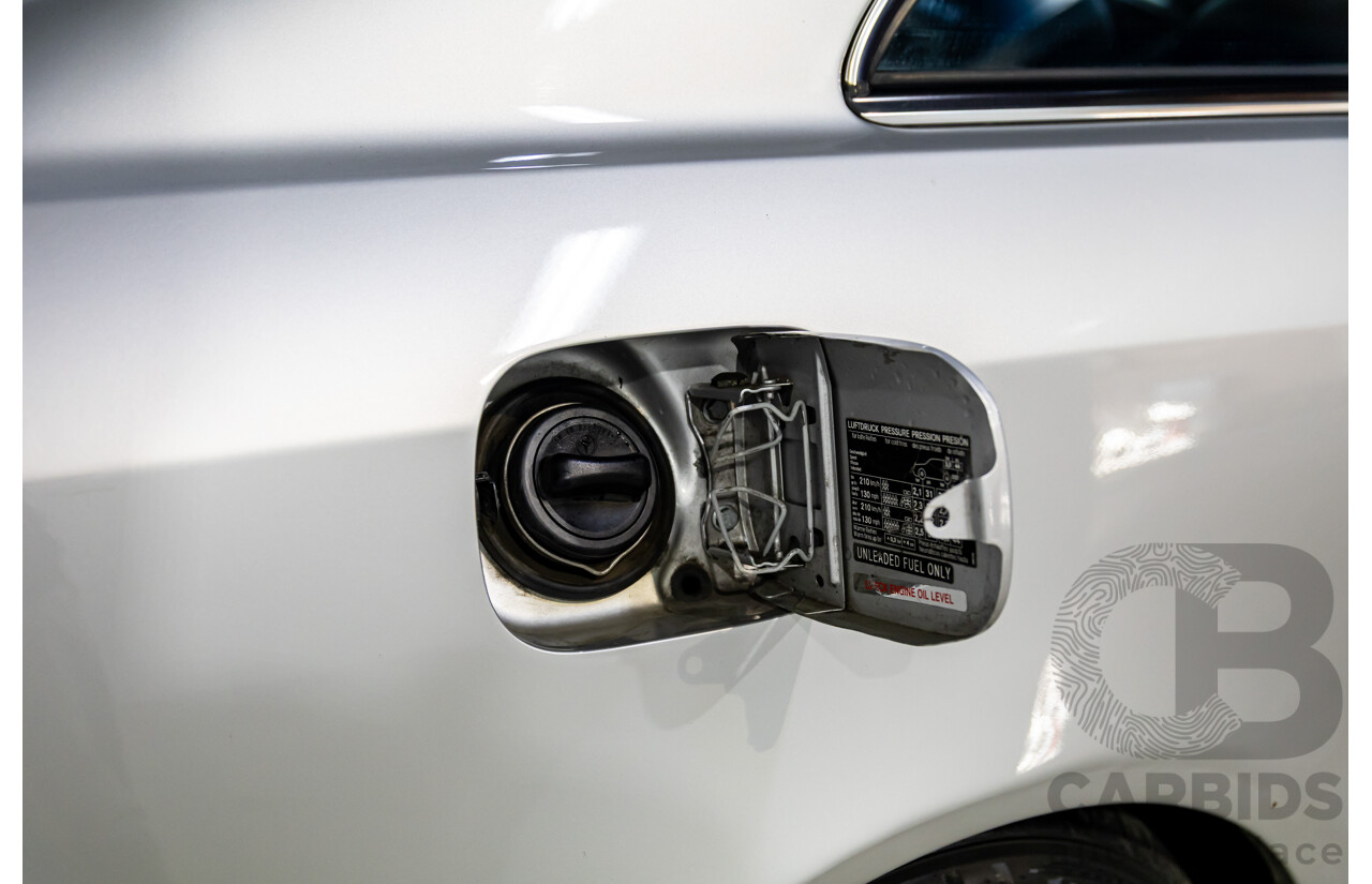 6/2002 Mercedes-Benz CLK320 Avantgarde 2d Coupe Brilliant Silver Metallic V6 3.2L