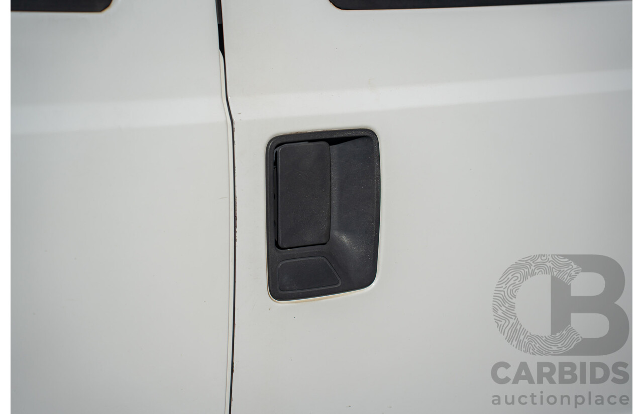 10/2008 Ford F250 XLT Lariat (4x4) RN Crew Cab P/Up Oxford White Twin Turbo Diesel - Powerstroke V8 6.4L