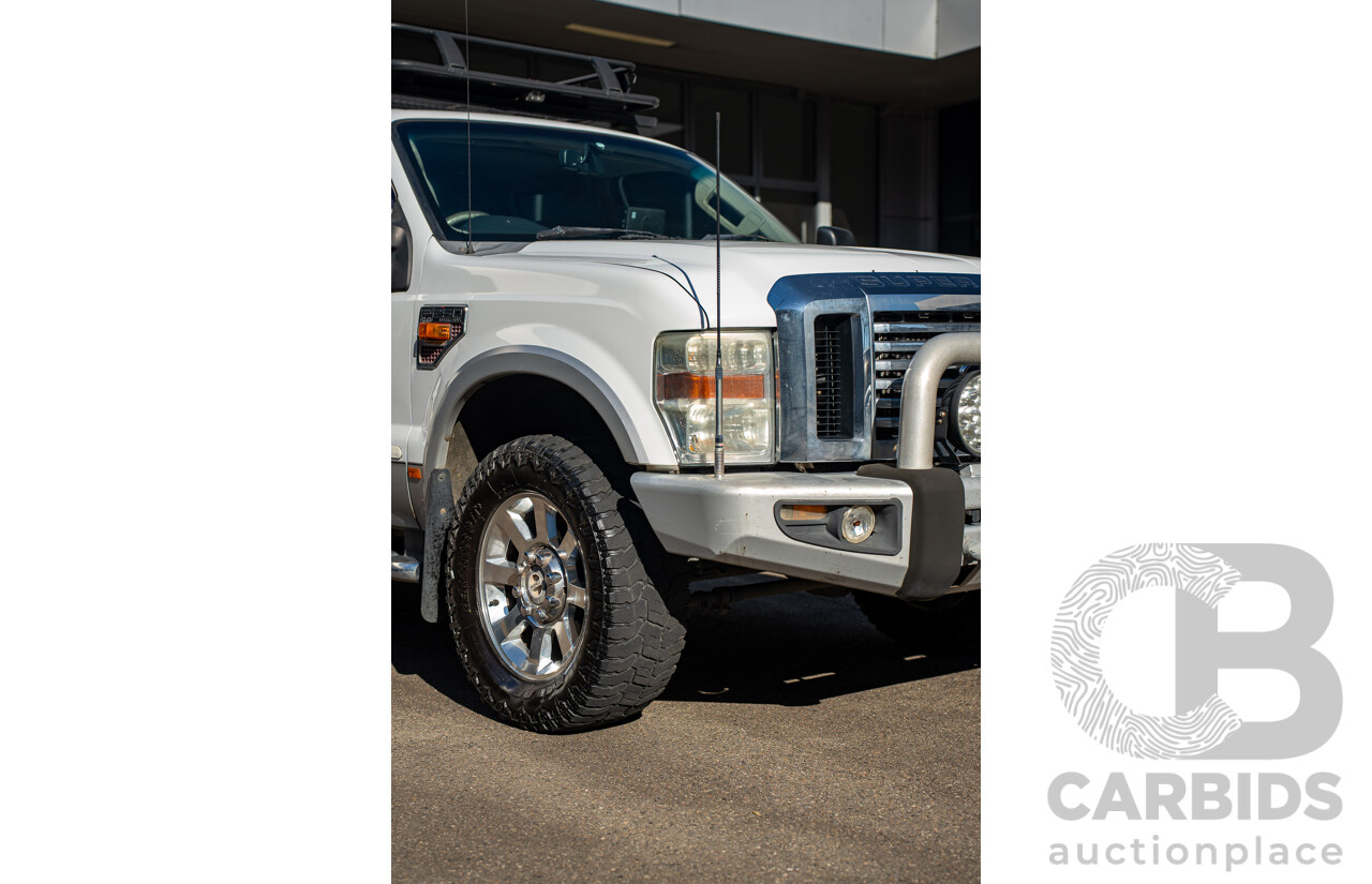10/2008 Ford F250 XLT Lariat (4x4) RN Crew Cab P/Up Oxford White Twin Turbo Diesel - Powerstroke V8 6.4L