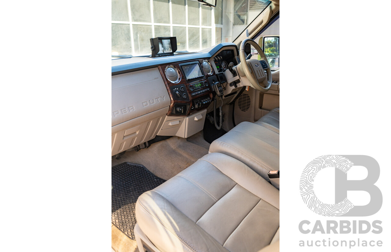 10/2008 Ford F250 XLT Lariat (4x4) RN Crew Cab P/Up Oxford White Twin Turbo Diesel - Powerstroke V8 6.4L