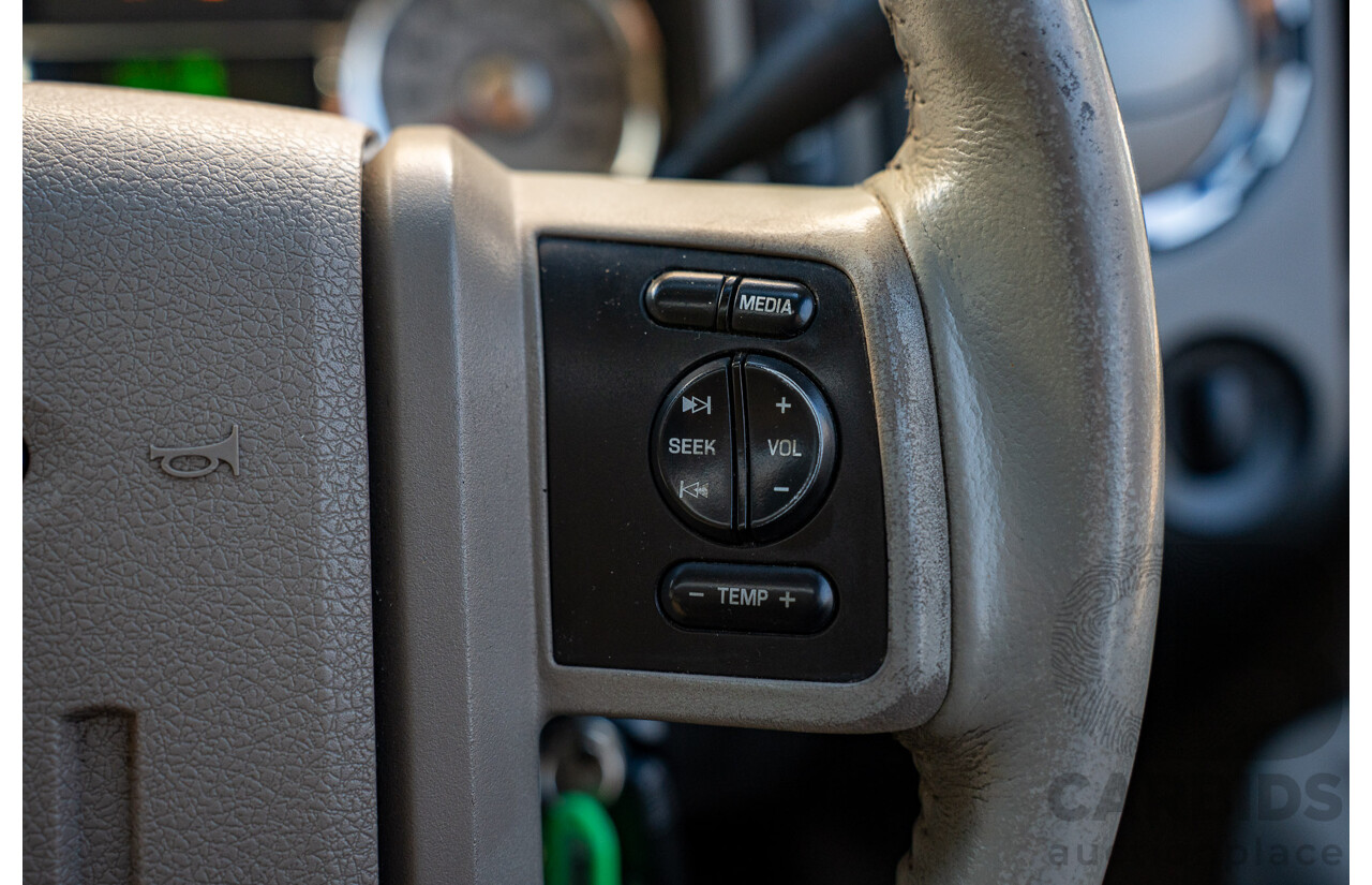 10/2008 Ford F250 XLT Lariat (4x4) RN Crew Cab P/Up Oxford White Twin Turbo Diesel - Powerstroke V8 6.4L