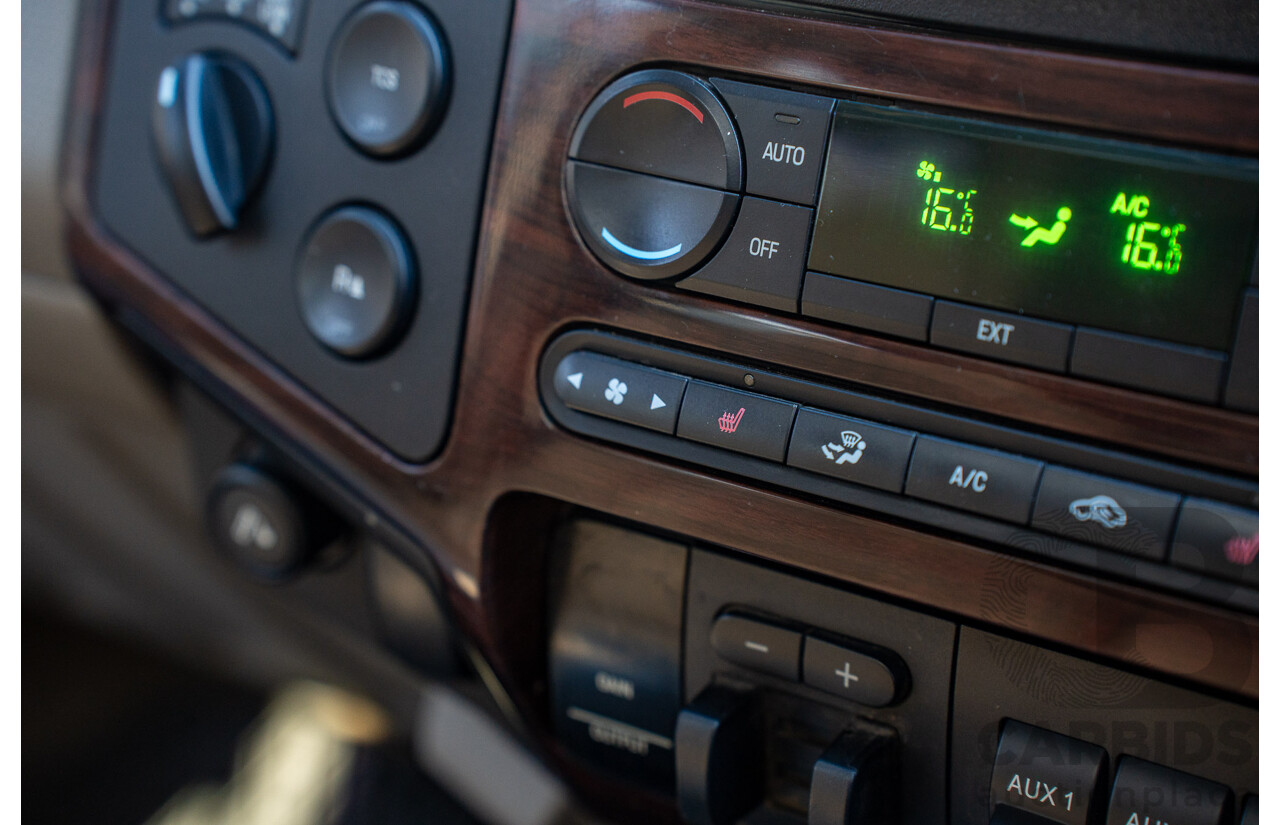 10/2008 Ford F250 XLT Lariat (4x4) RN Crew Cab P/Up Oxford White Twin Turbo Diesel - Powerstroke V8 6.4L