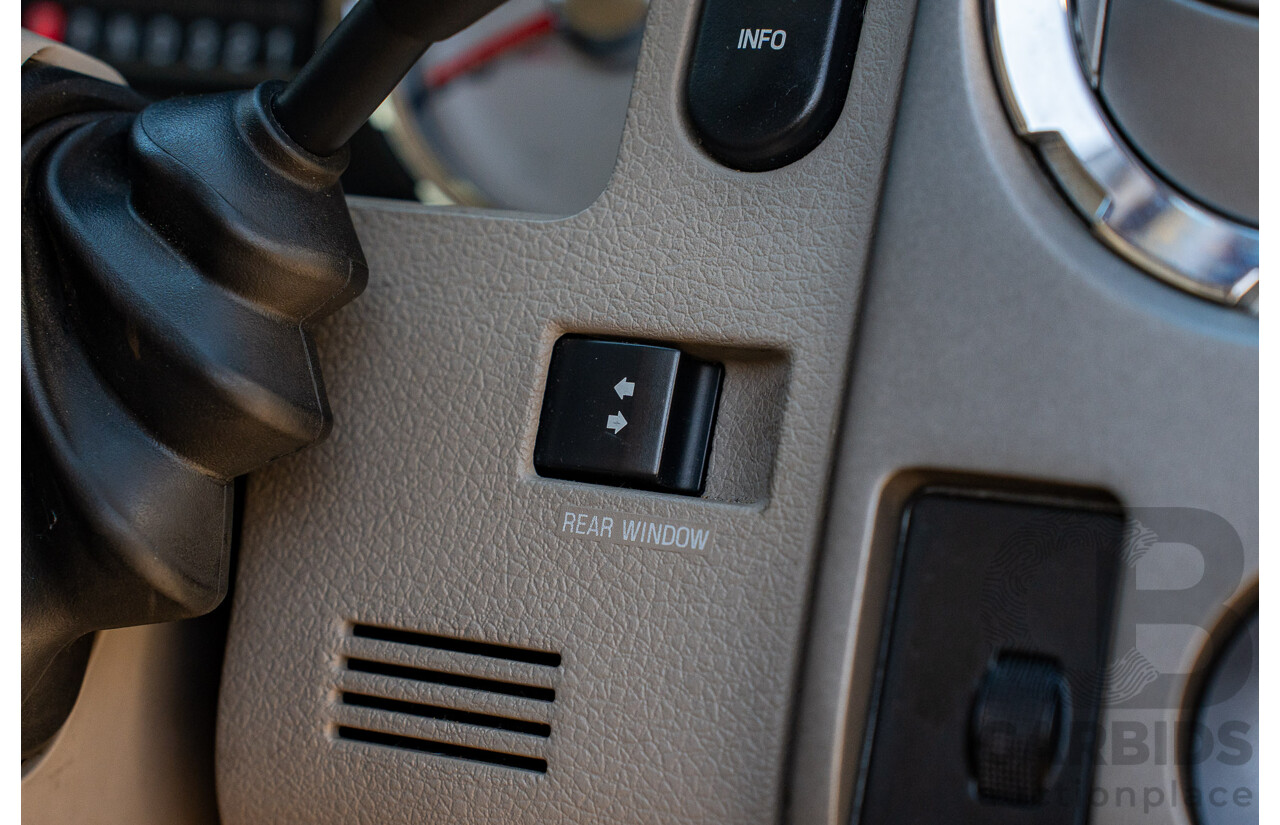 10/2008 Ford F250 XLT Lariat (4x4) RN Crew Cab P/Up Oxford White Twin Turbo Diesel - Powerstroke V8 6.4L