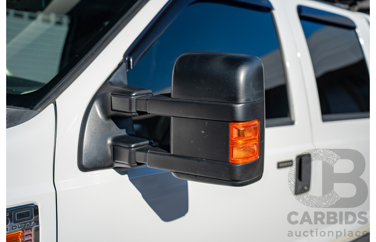 10/2008 Ford F250 XLT Lariat (4x4) RN Crew Cab P/Up Oxford White Twin Turbo Diesel - Powerstroke V8 6.4L