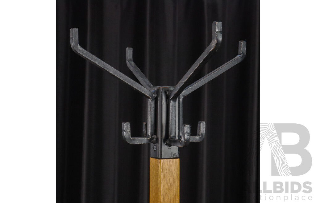 Ex-governmental Maple Coat Rack