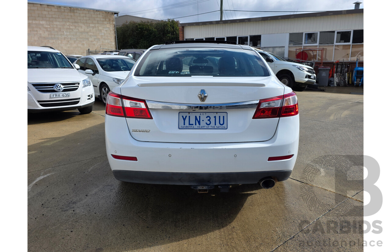 5/2012 Renault Latitude 2.0 dCi LUXE X43 4d Sedan White Turbo Diesel 2.0L