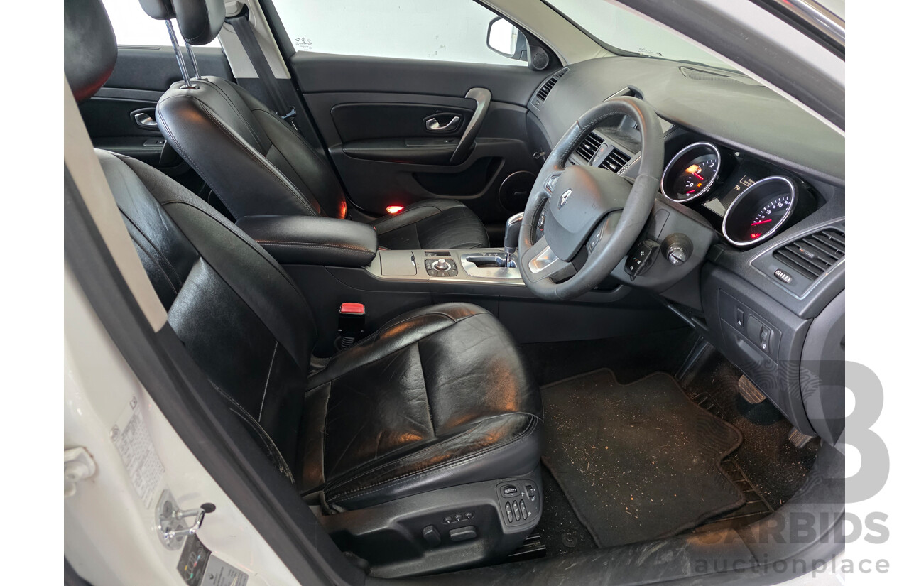 5/2012 Renault Latitude 2.0 dCi LUXE X43 4d Sedan White Turbo Diesel 2.0L