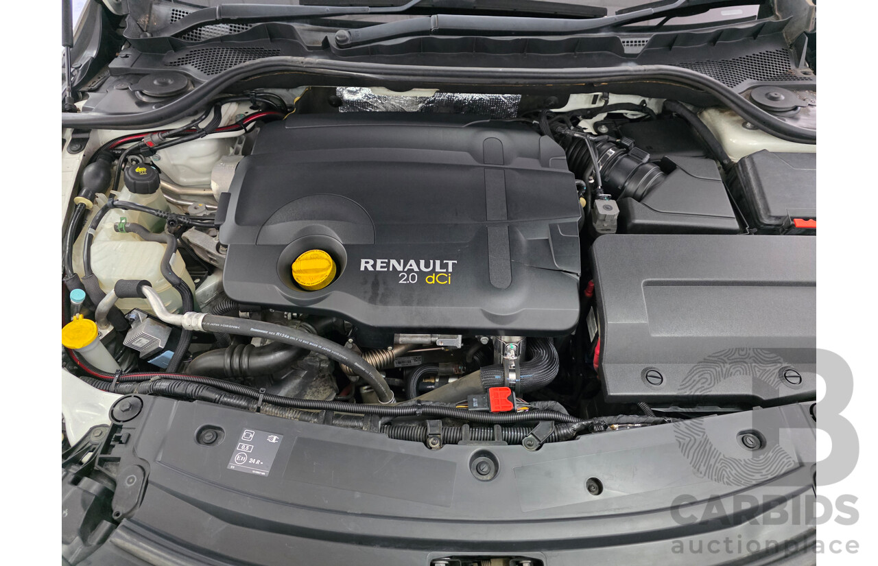 5/2012 Renault Latitude 2.0 dCi LUXE X43 4d Sedan White Turbo Diesel 2.0L