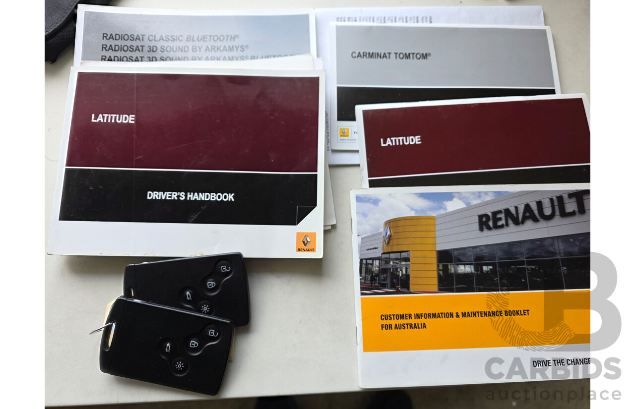 5/2012 Renault Latitude 2.0 dCi LUXE X43 4d Sedan White Turbo Diesel 2.0L