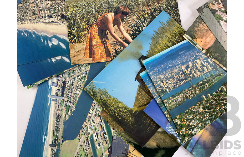 Thirty Australian 1978 Pre Paid Post Cards, Australian Scenes