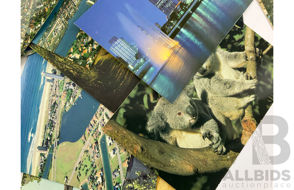 Thirty Australian 1978 Pre Paid Post Cards, Australian Scenes