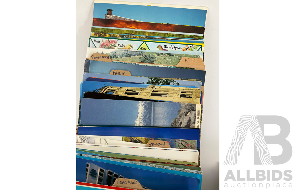 Collection of Vintage Post Cards Including USA, New Zealand, Australia, Japan, Hong Kong, Singapore - Approximately 325