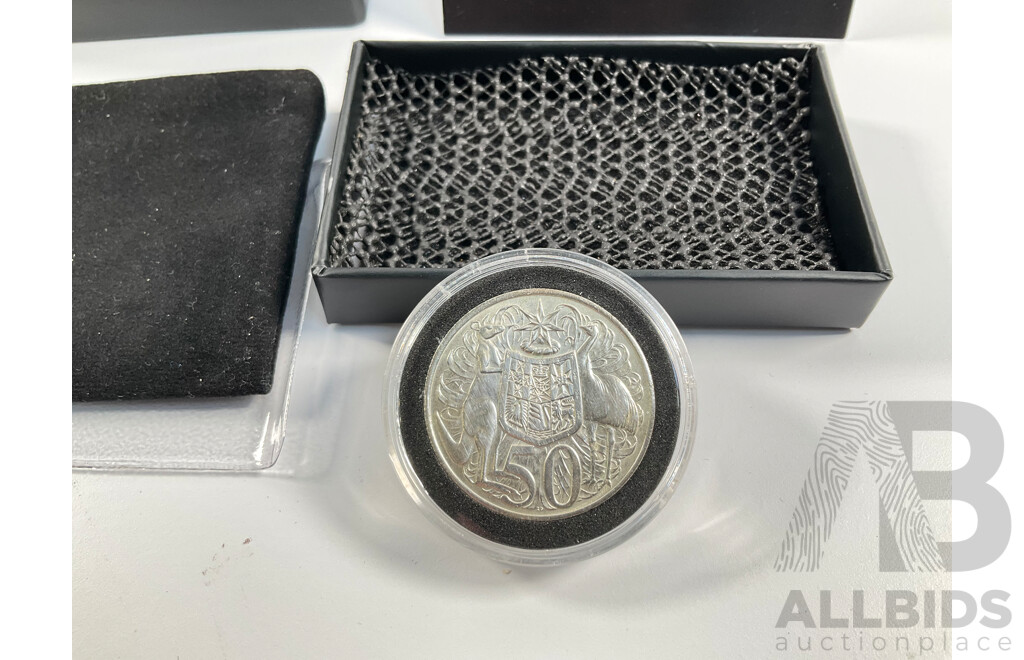 Australian 1966 Round Silver Fifty Cent Coin, The Droving Dog Gift Pack .800