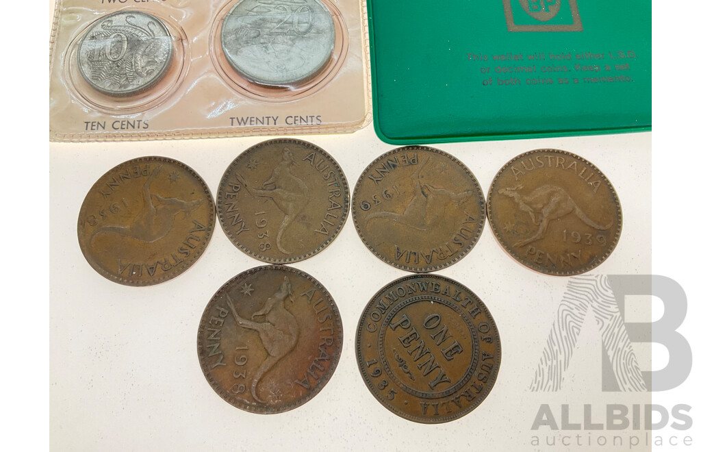 Australian 1966 BP Souvenir Decimal Coin Wallet Including Round Silver Fifty Cent Coin with Six Pennies, 1935, 1938(3) 1939(2)