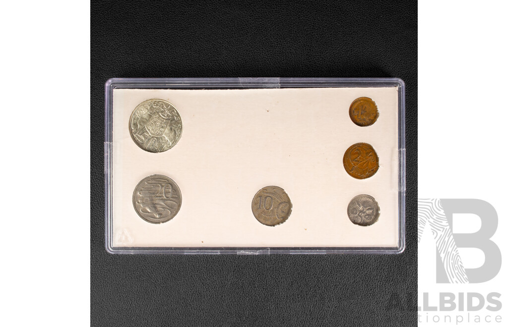 Australian 1966 First Decimal Coin Set Including Silver Round Fifty Cent