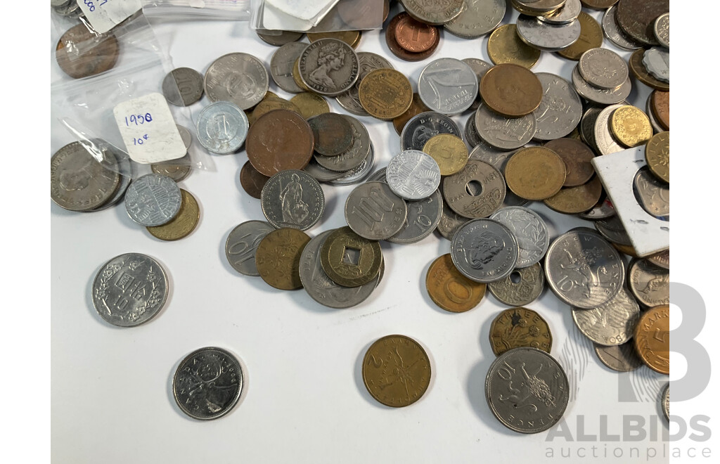 Collection of International Coins Including New Zealand, Netherlands, Canada, China, United Kingdom, Greece and More - Approximately 1.3 Kilograms