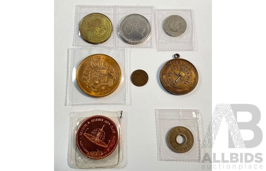 Collection of Coins, Medallions and Tokens Including Tonga 1968 Gold Plated Panga Masonic Advanced Medal, 1970 Bendigo Easter Fair, 1977 QE2 Jubilee, USA 1883 Nickle, Malta 1/3 1918 Farthing Fiji 1934 Penny